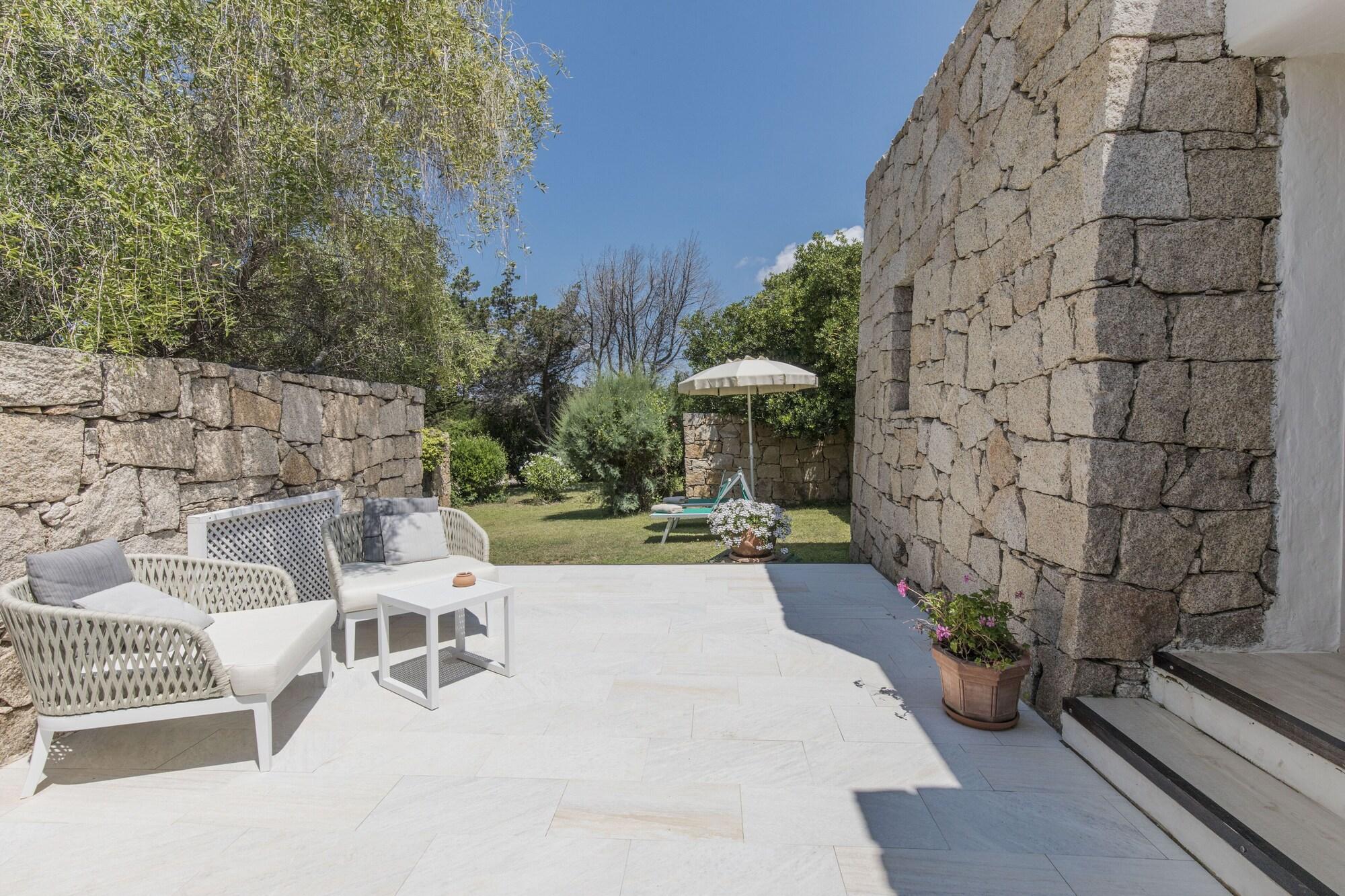 Hotel Grand Relais Dei Nuraghi (Adults Only) Baja Sardinya Dış mekan fotoğraf