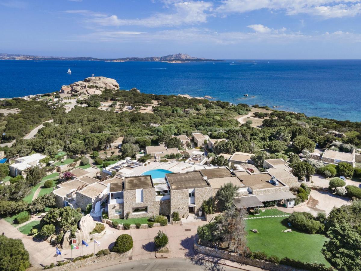 Hotel Grand Relais Dei Nuraghi (Adults Only) Baja Sardinya Dış mekan fotoğraf