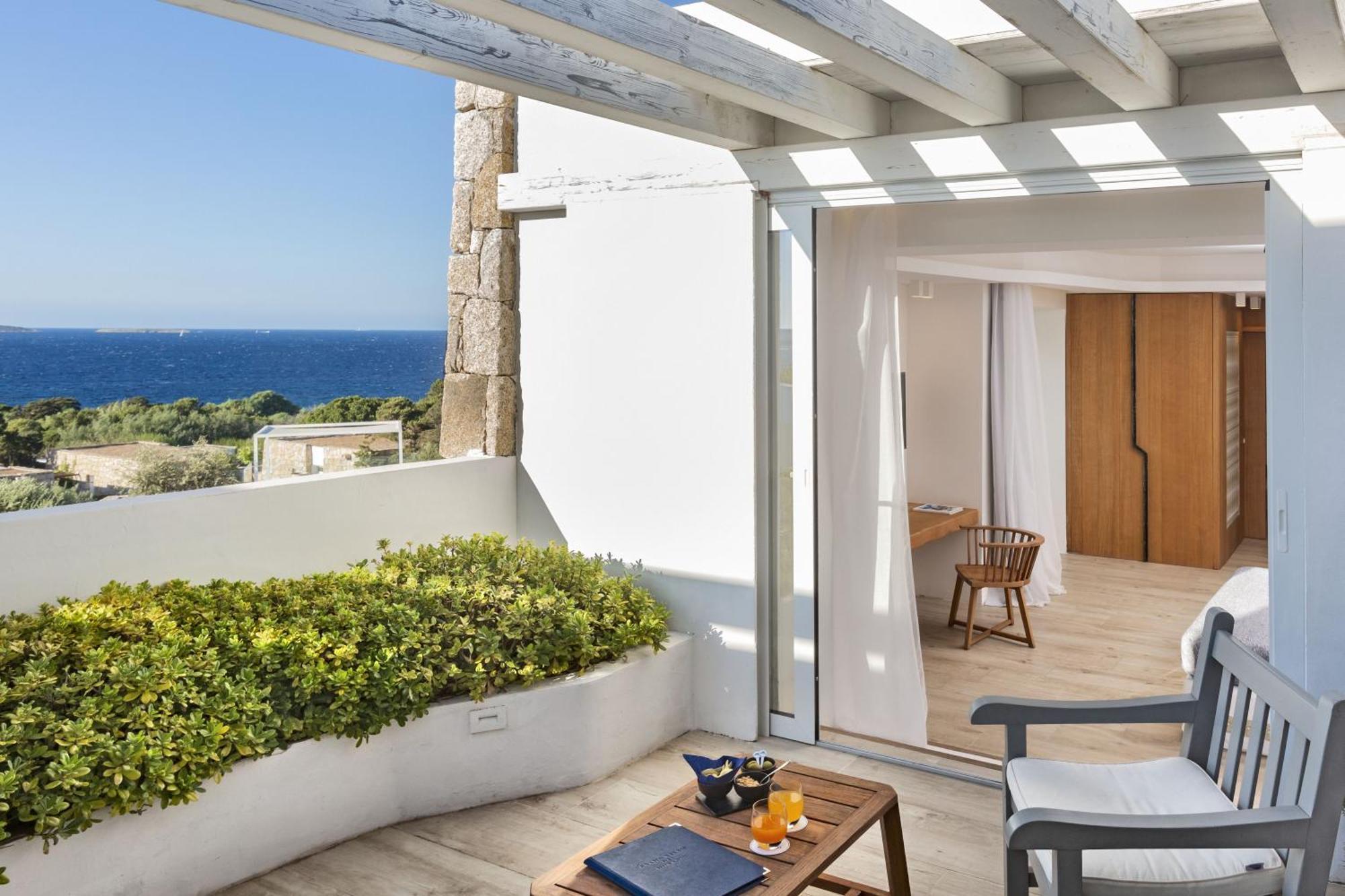 Hotel Grand Relais Dei Nuraghi (Adults Only) Baja Sardinya Dış mekan fotoğraf