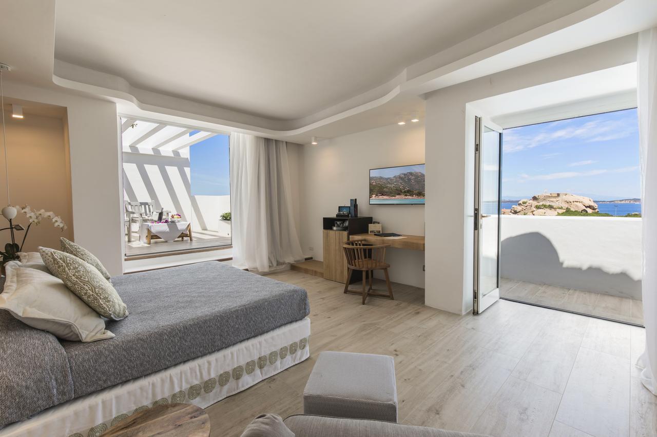 Hotel Grand Relais Dei Nuraghi (Adults Only) Baja Sardinya Dış mekan fotoğraf