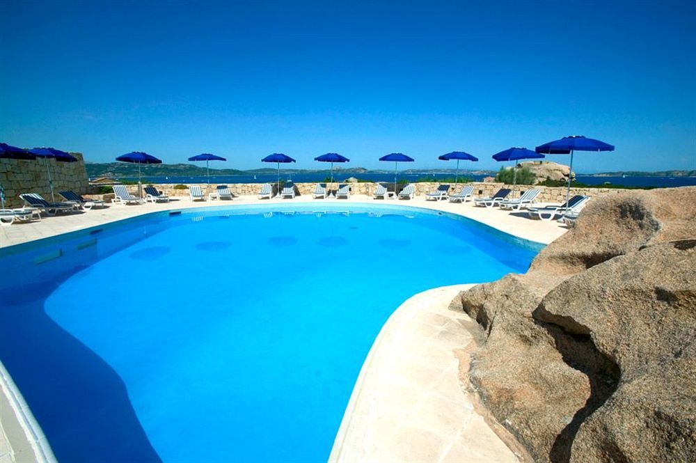 Hotel Grand Relais Dei Nuraghi (Adults Only) Baja Sardinya Dış mekan fotoğraf